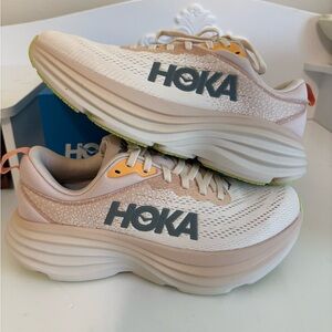 Brand New (Box Included) Women’s Hoka Bondi 8